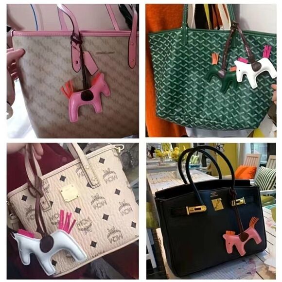 2025 Puffy Large Horse Purse and Backpack Accessory or Keychain - Picture 7 of 8